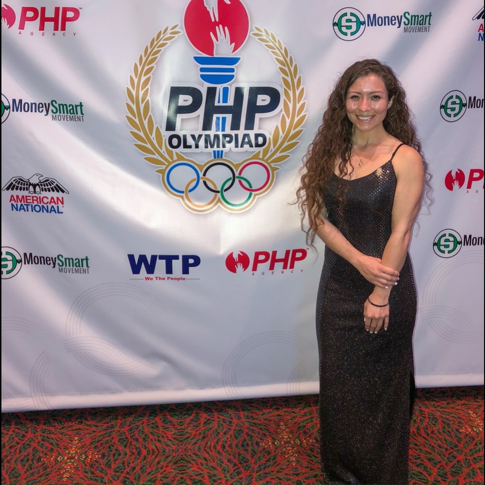 Meet your Posher, Stephanie